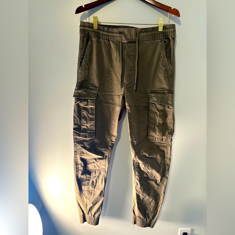 H&M size small, Cargo pants, drawstring. Mens
